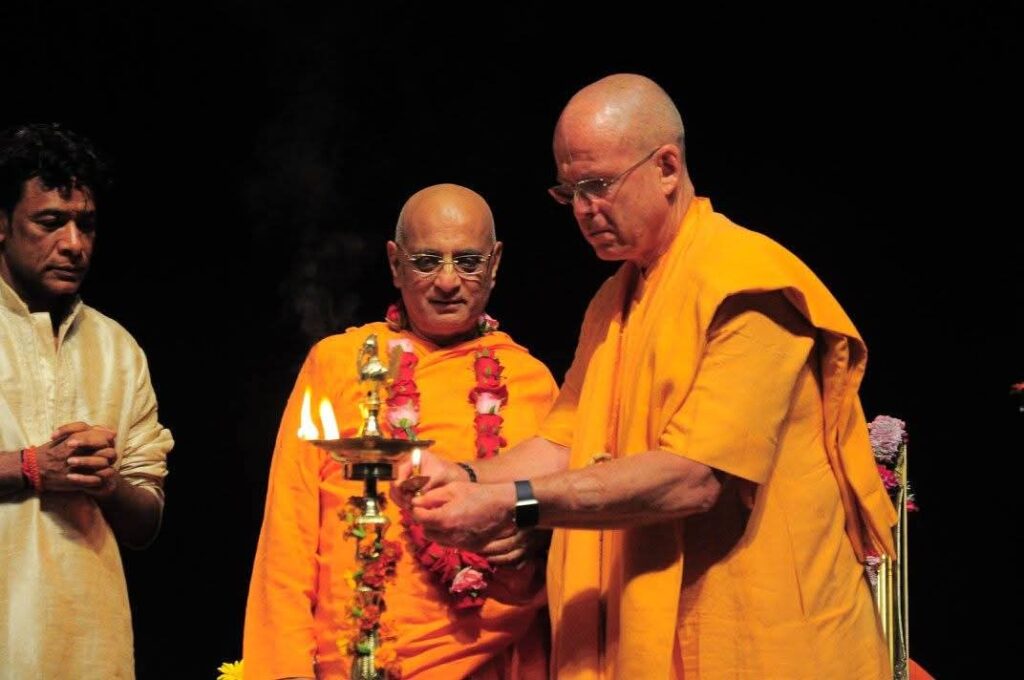 WhatsApp Image 2025-05-11 at 15.59.01 (1)